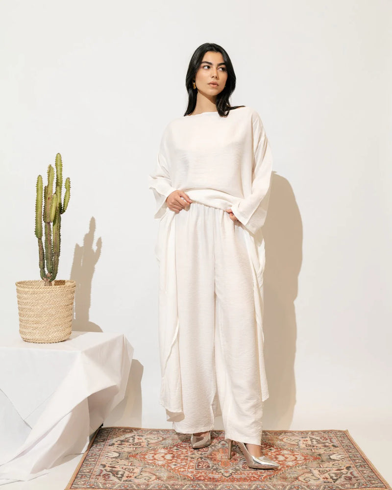 Cold-Shoulder Linen Set